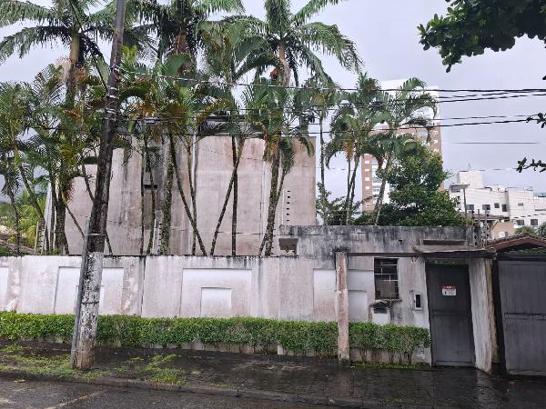 CONDOMINIO RESIDENCIAL ENSEADA