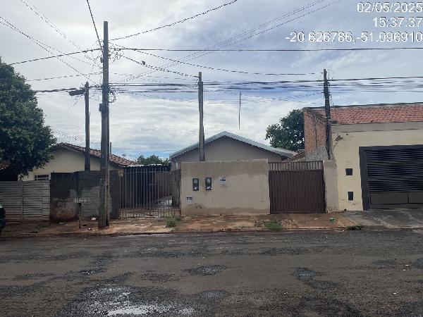PEREIRA BARRETO – CONJUNTO HABITACIONAL APOLINARIO PI