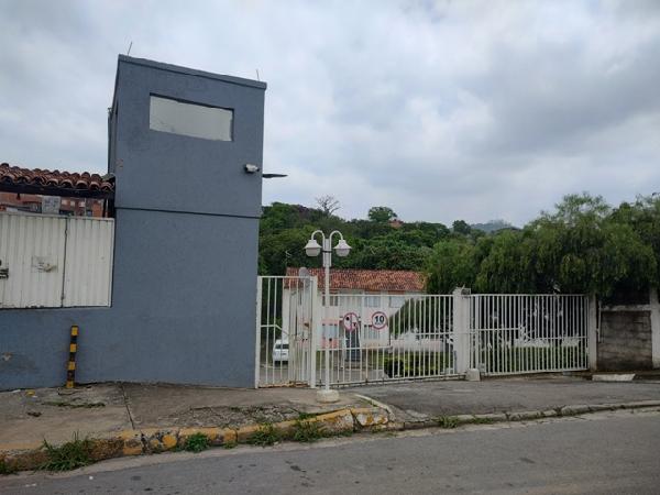 COND RES ALDEIA DE COTIA