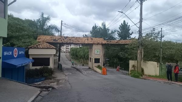 CONDOMINIO COTIA 1 – JATOBA