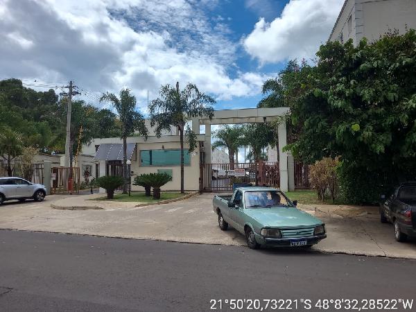 CONDOMINIO PARQUE ACANTO