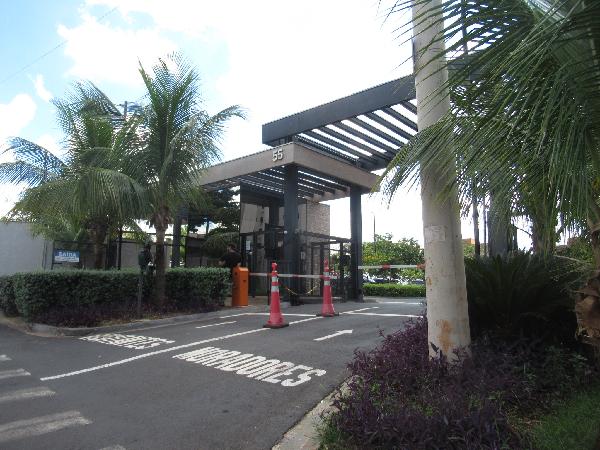 GRIS RESIDENCE
