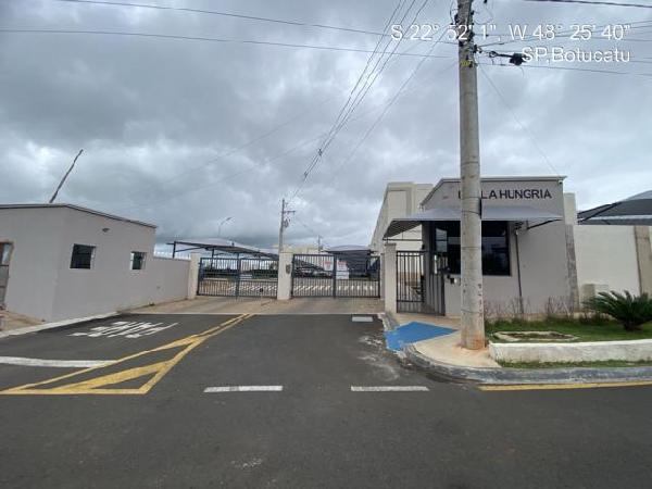 RES BELLA HUNGRIA