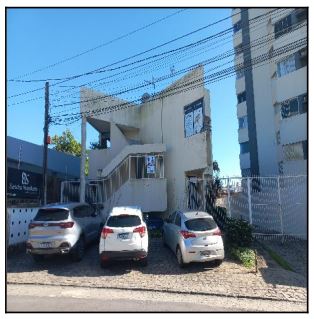 EDIFÍCIO COMERCIAL CENTRO MÉDICO AURINO MACIEL