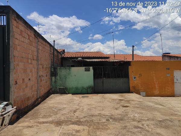 COND PQ DAS ESMERALDAS V