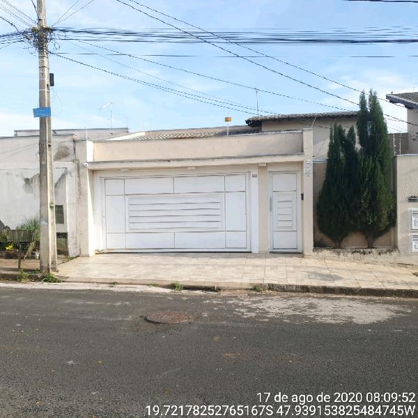 UBERABA – JARDIM NENE GOMES     Imóvel em disputa