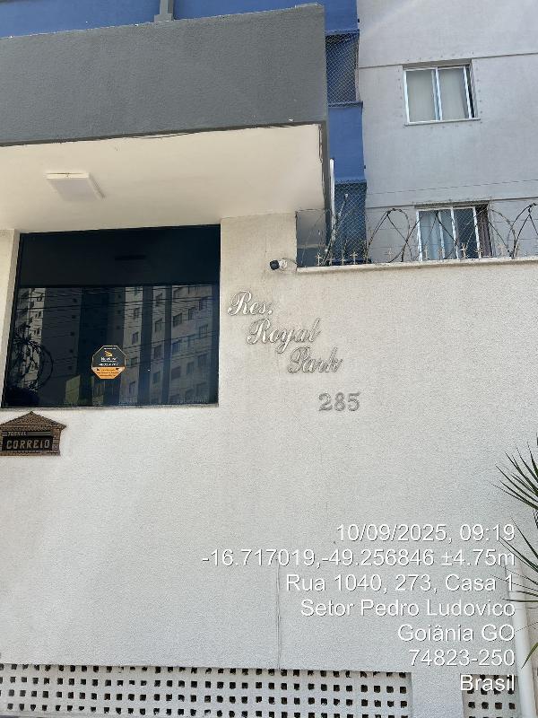 RESIDENCIAL ROYAL PARK