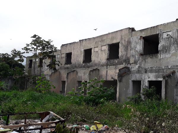 COND. RESID. CALIFORNIA X