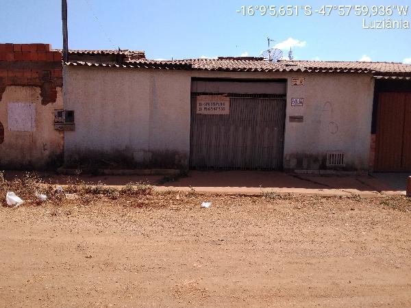 CONDOMÍNIO RESIDENCIAL LUXO