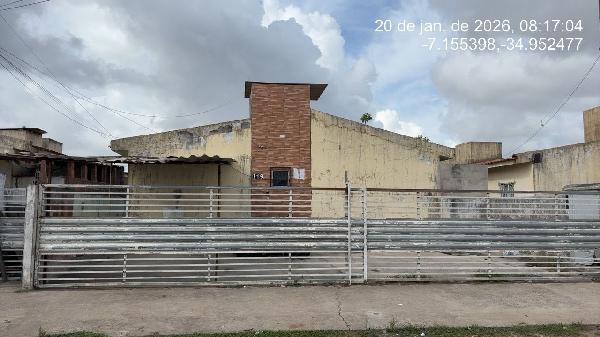 COND RES MULTIFAMILIAR