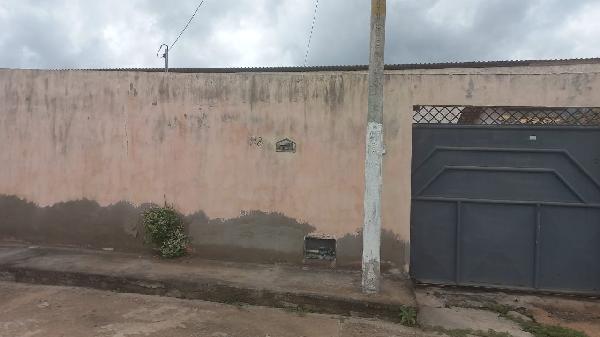 POCOES – LAGOA GRANDE