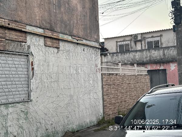 CONJUNTO HABITACIONAL GUABIROBA