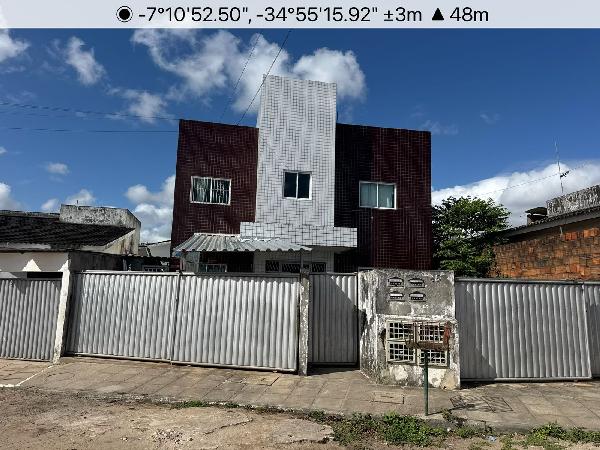 PREDIO RESIDENCIAL MULTIFAMILIAR