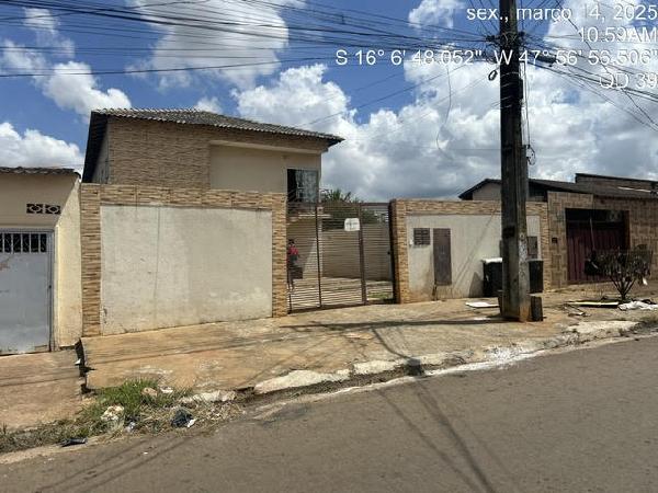 COND RES QUEIROZ & LOPES IV