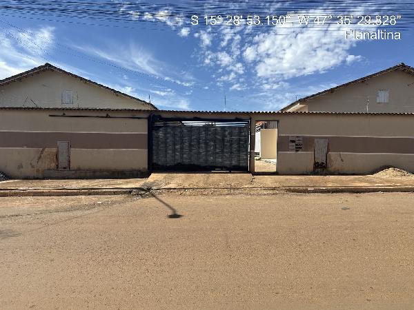 CONDOMÍNIO RESIDENCIAL AGUIA III