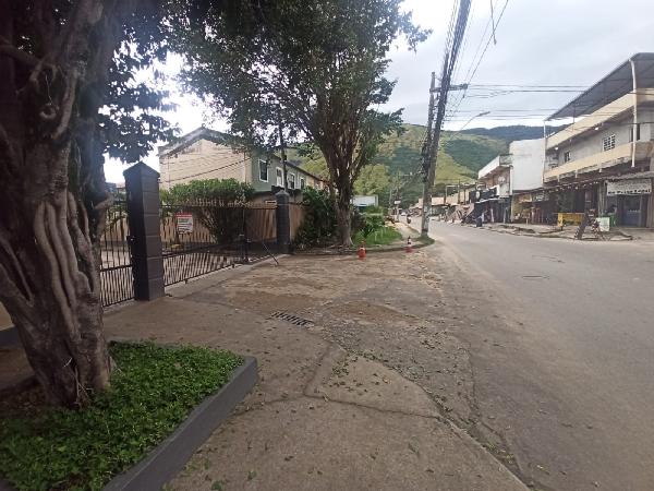 NOVA IGUACU – PALHADA