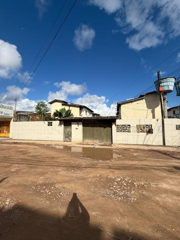 CONDOMINIO RESIDENCIAL IOLANDA