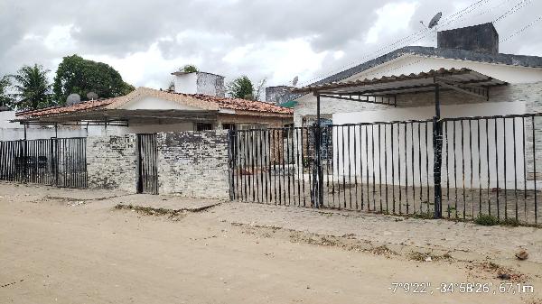 CONDOMINIO RESIDENCIAL