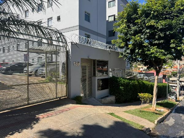 EDIFICIO PONTO PARADISO