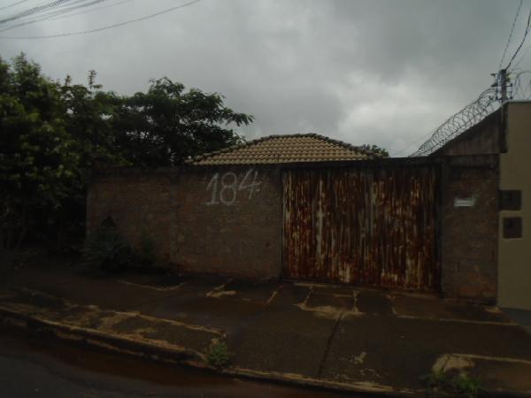 RESIDENCIAL LAGO AZUL