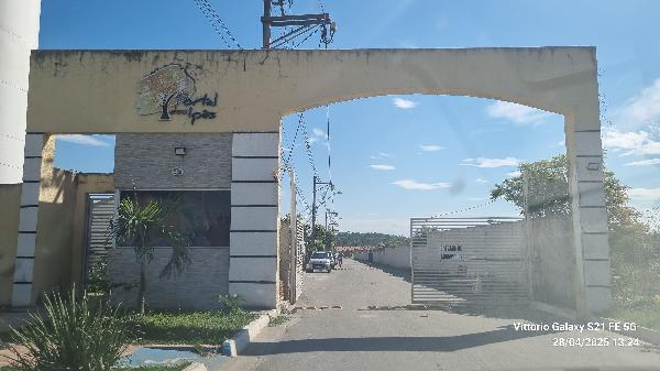 CONDOMINIO PORTAL DOS IPES I