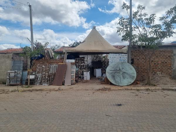 LOT VIANA E MOURA INHUMAS