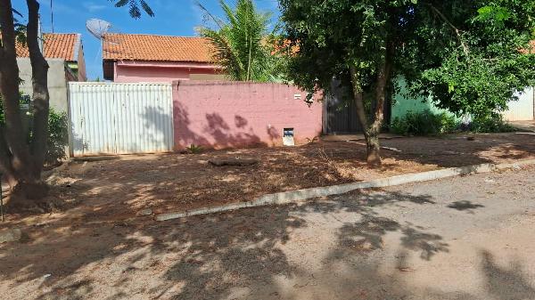 LOT VILA DIVINEIA